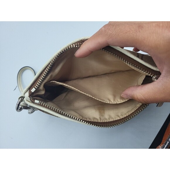 Coach Wristlet Wallet Great Condition Preowned -Brown - Picture 8 of 11